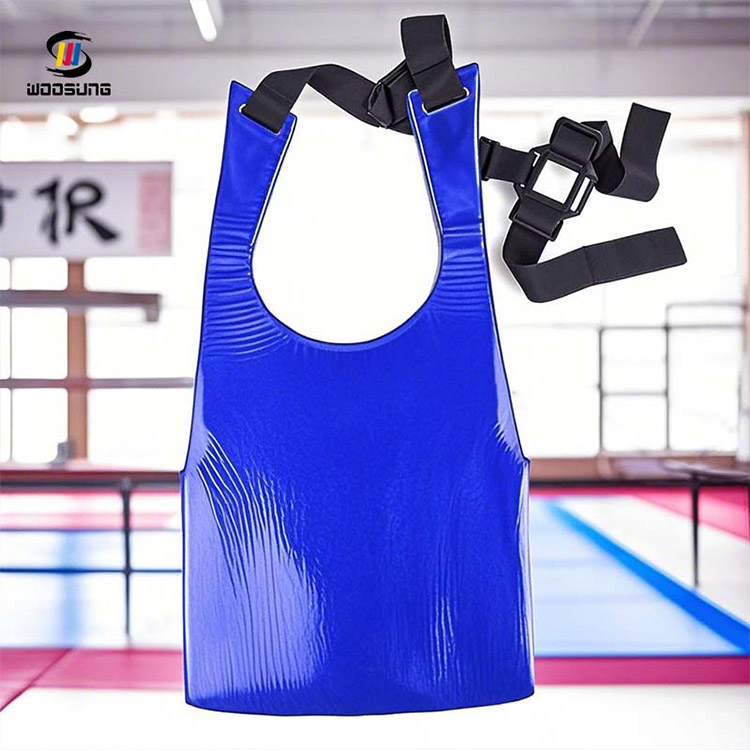 Protetor de peito de Taekwondo mergulhado